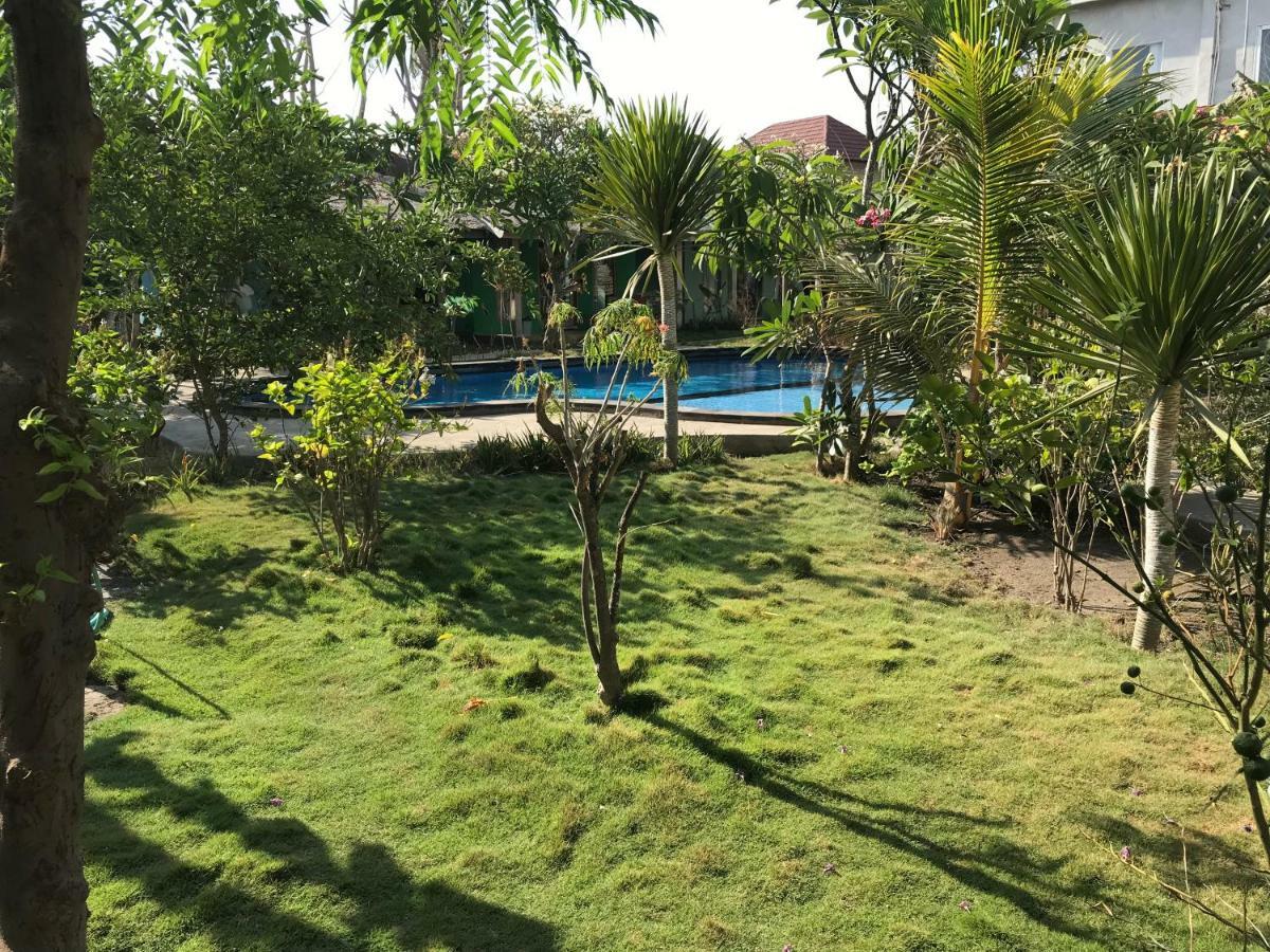 Maha Putri Bungalows Gili Trawangan Exteriér fotografie